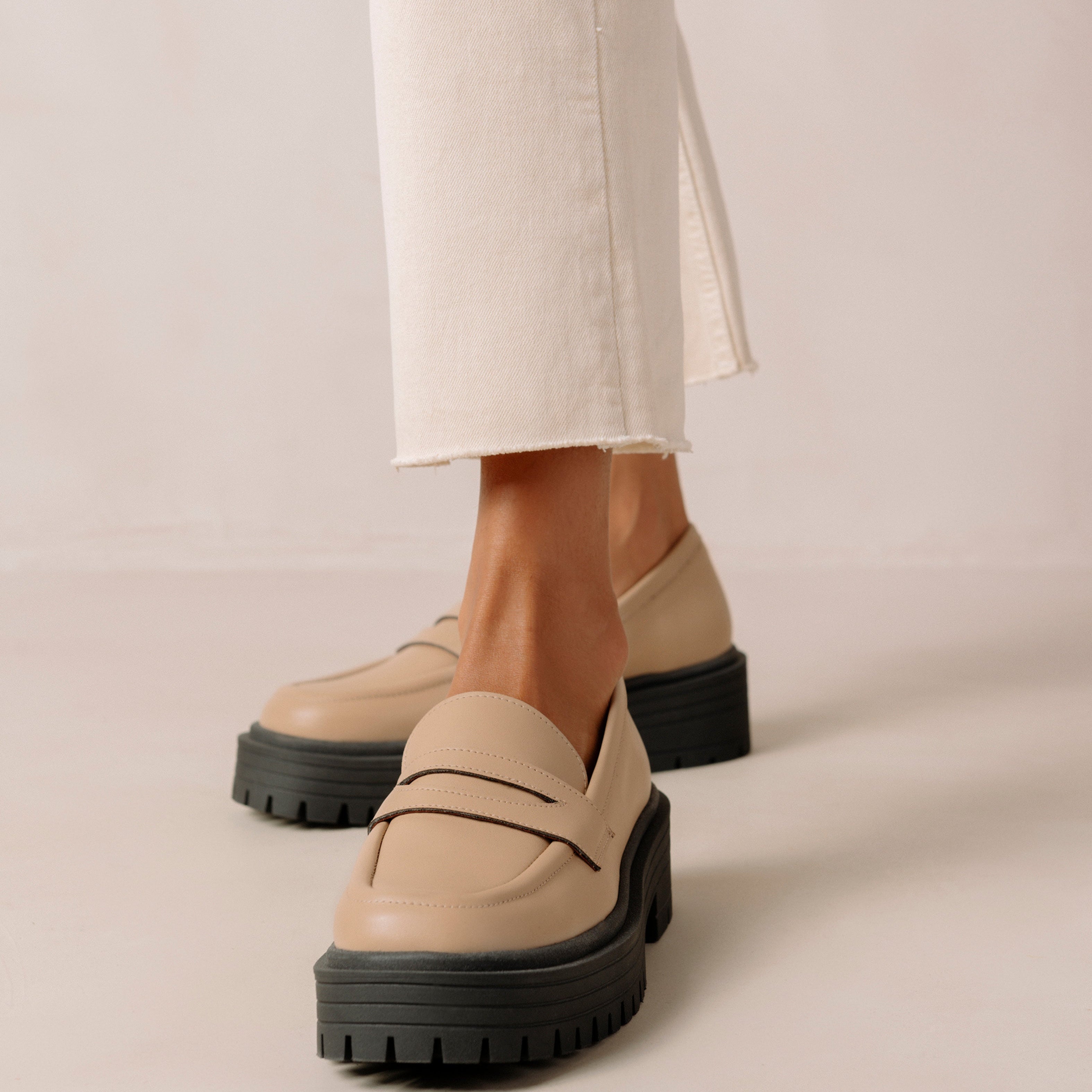 mask-tahini-beige-loafers-svegan-772173.jpg