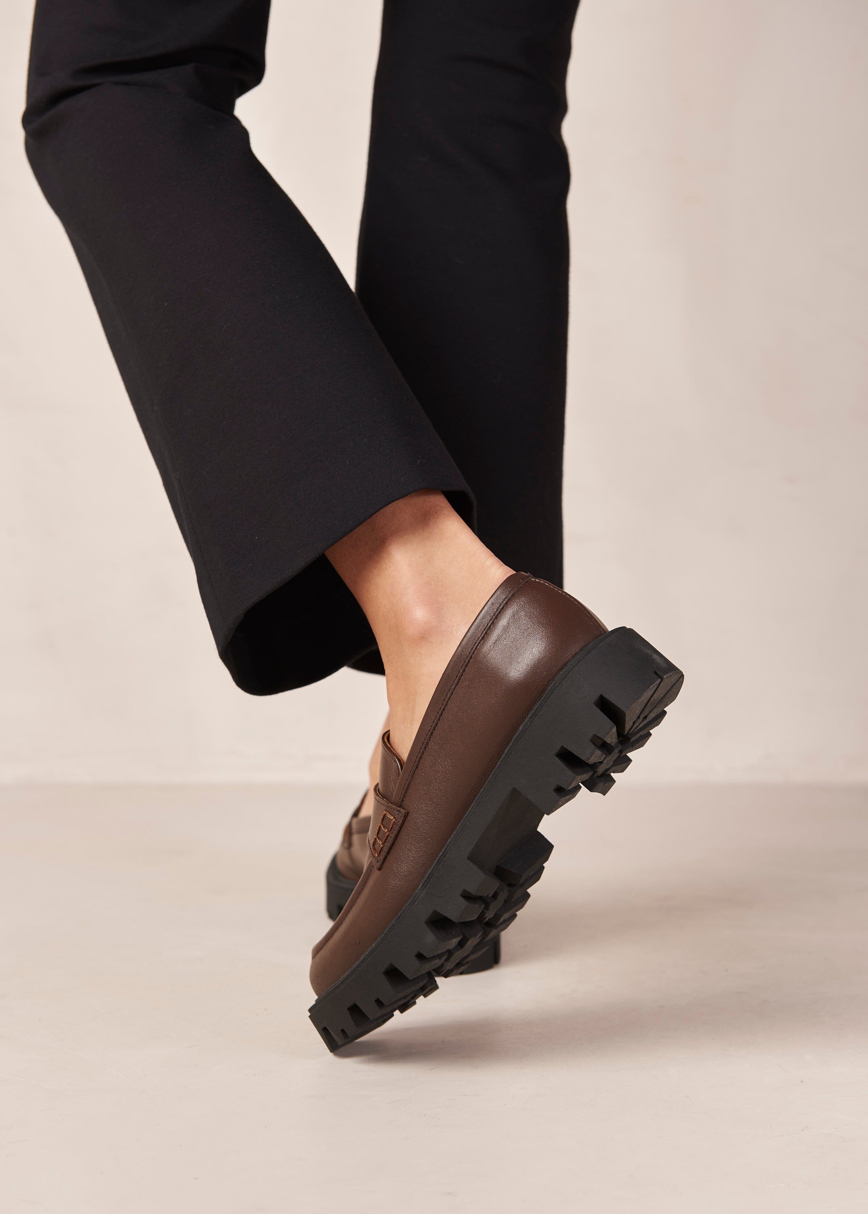 Obie Loafers
