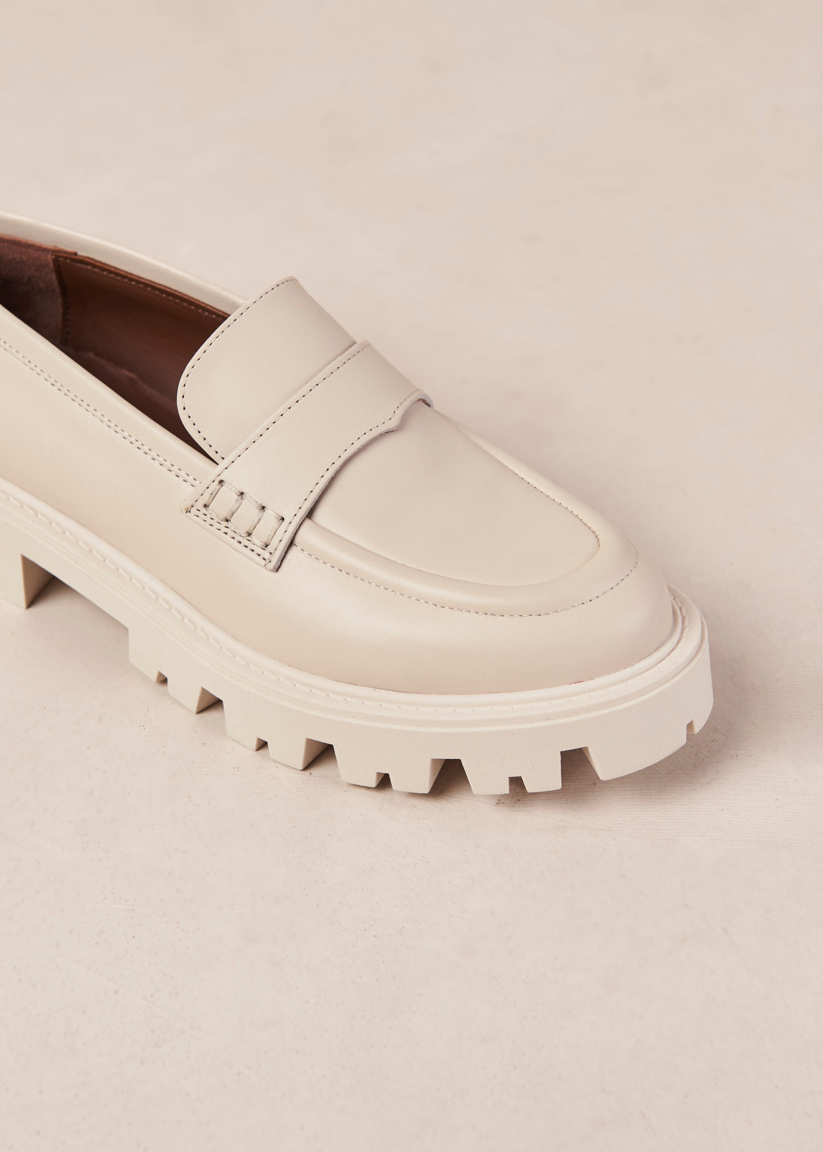 Obie Loafers