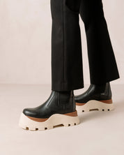 Faye Boots