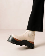 Faye Boots