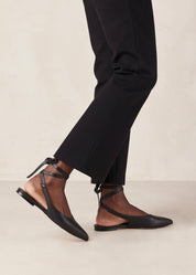 Cynthia Flat