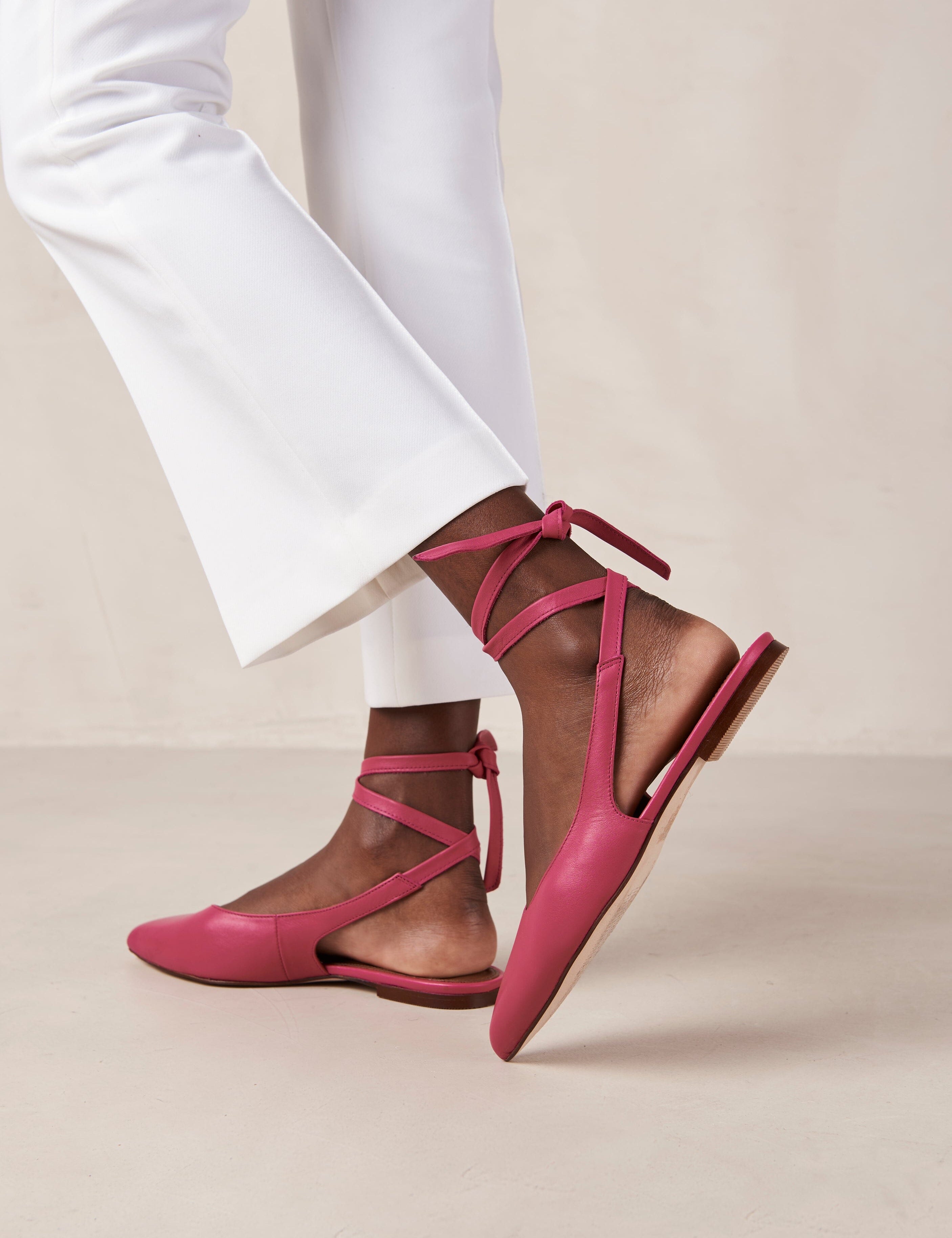 ribbon-magenta-leather-ballet-flats-ballet-flats-alohas-813094_3000x_b7edcdce-e8ad-4662-8643-3f0122981af2.jpg