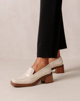 Roxy Shoe