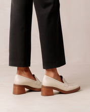 Roxy Shoe