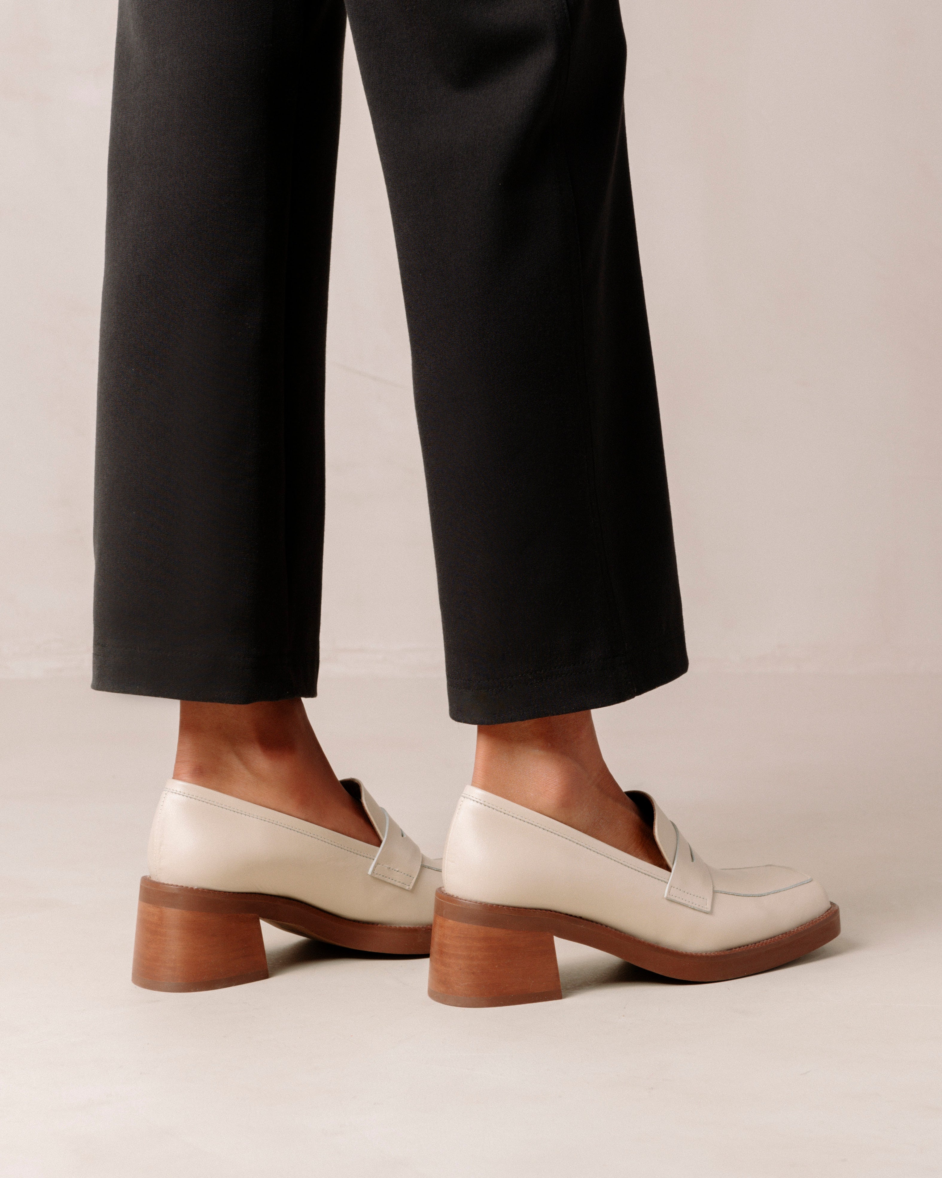 Roxy Shoe