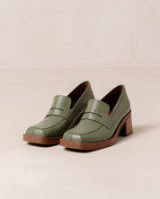 Roxy Shoe