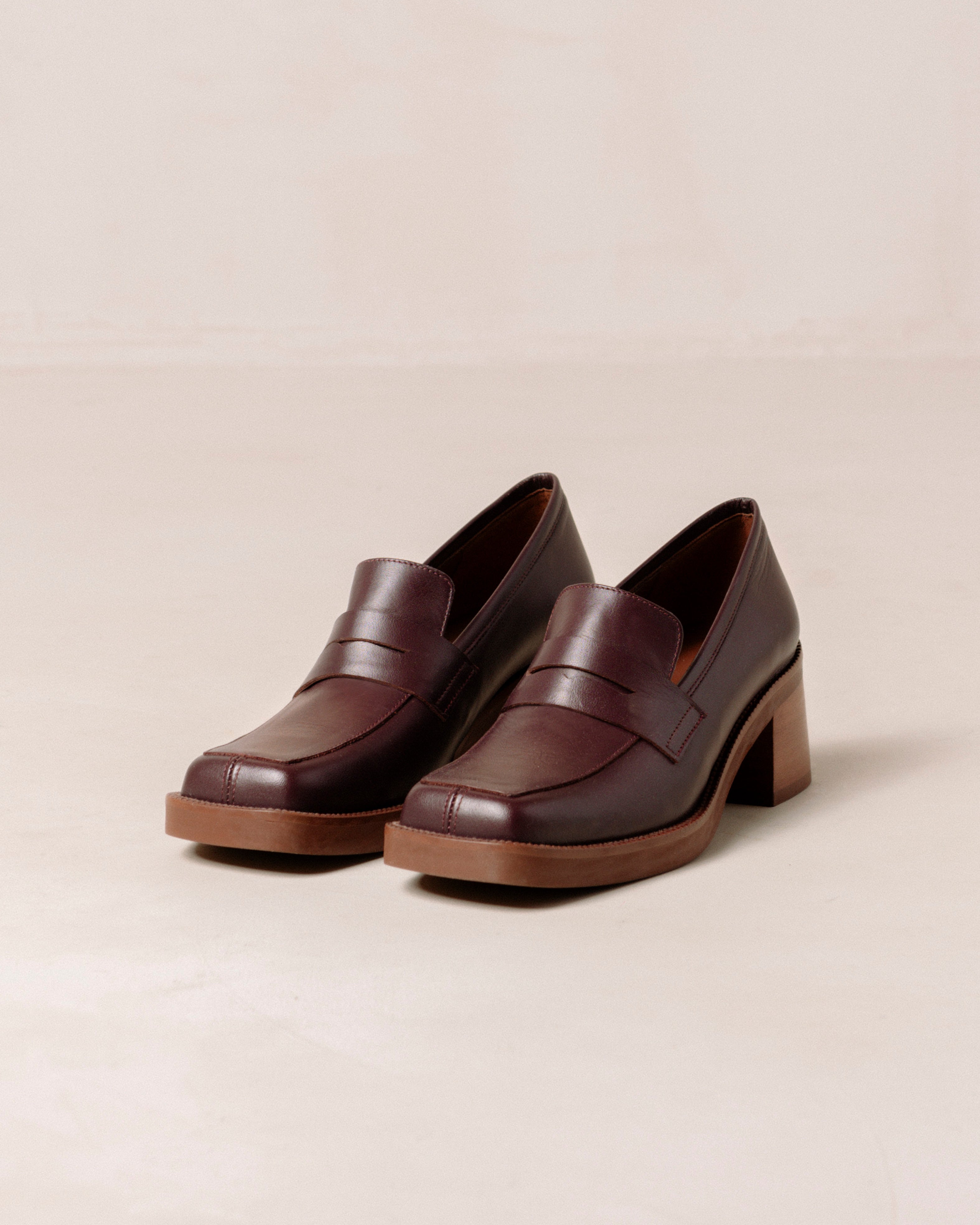 Roxy Shoe