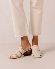 Ruth Mules