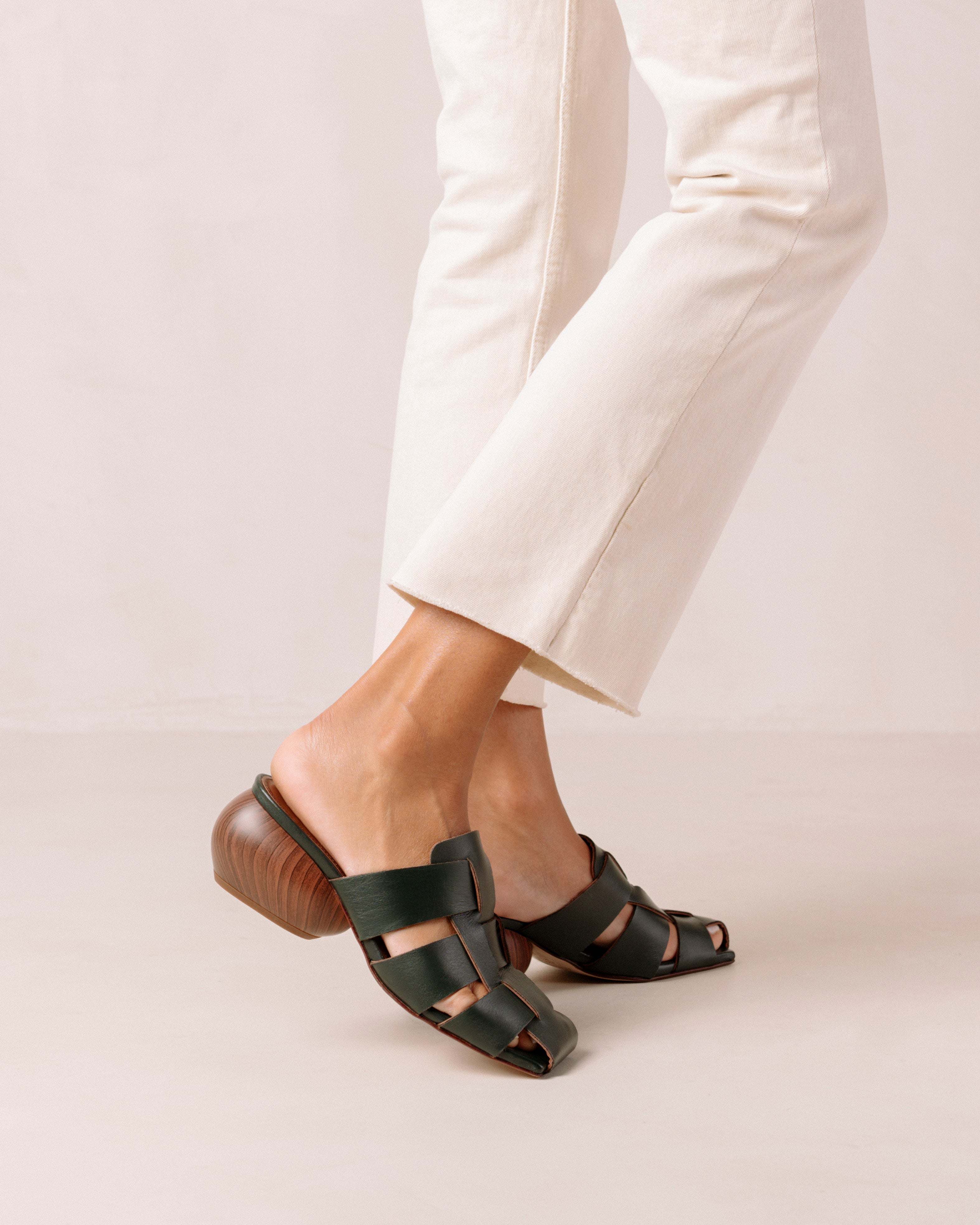 Ruth Mules
