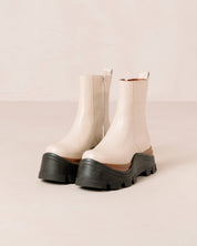Paz Boots