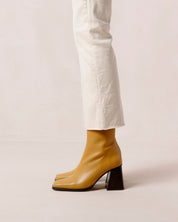 Shyla Boots