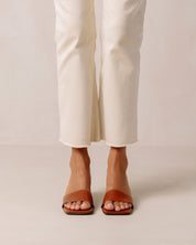 Rosalie Heel