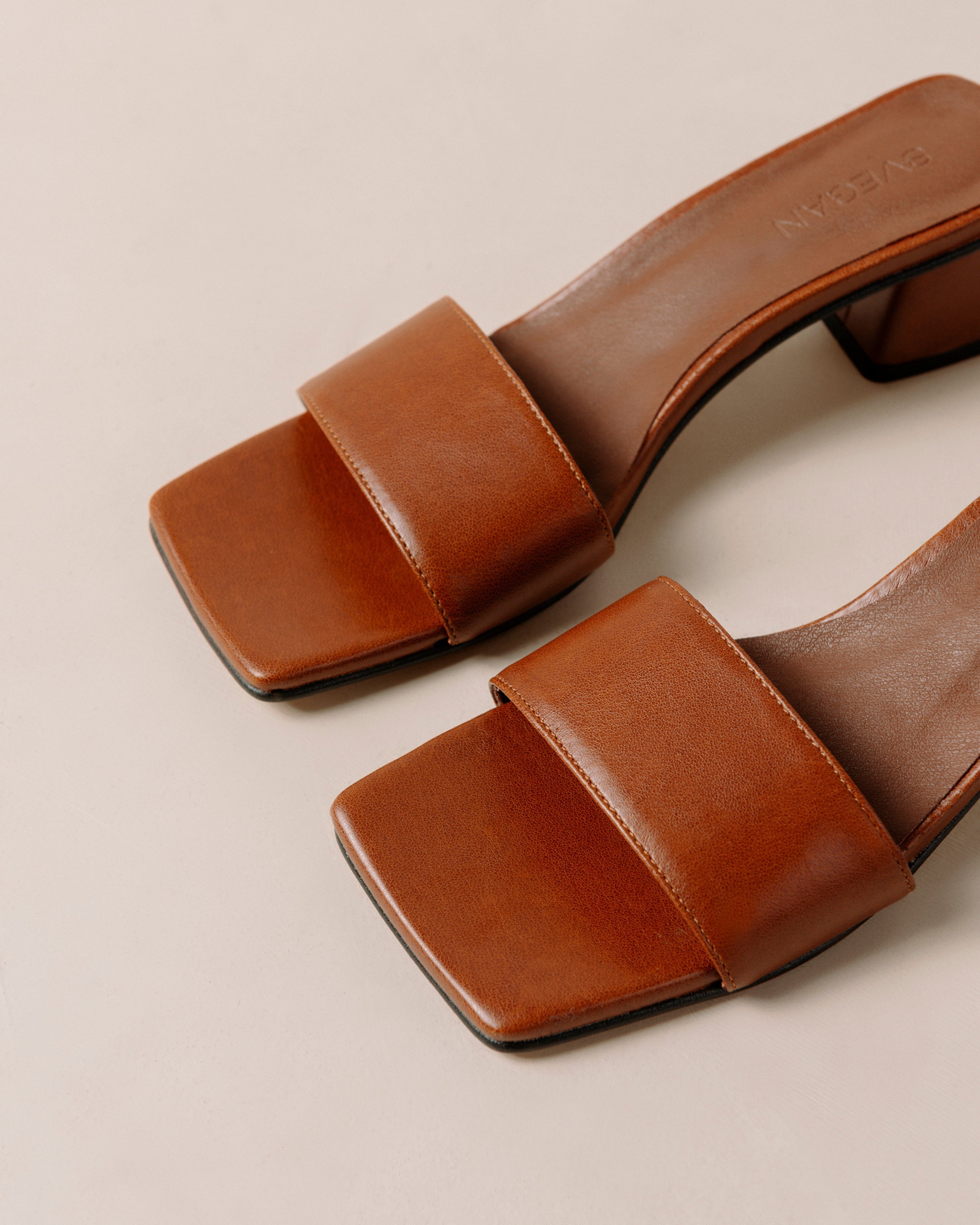 Rosalie Heel