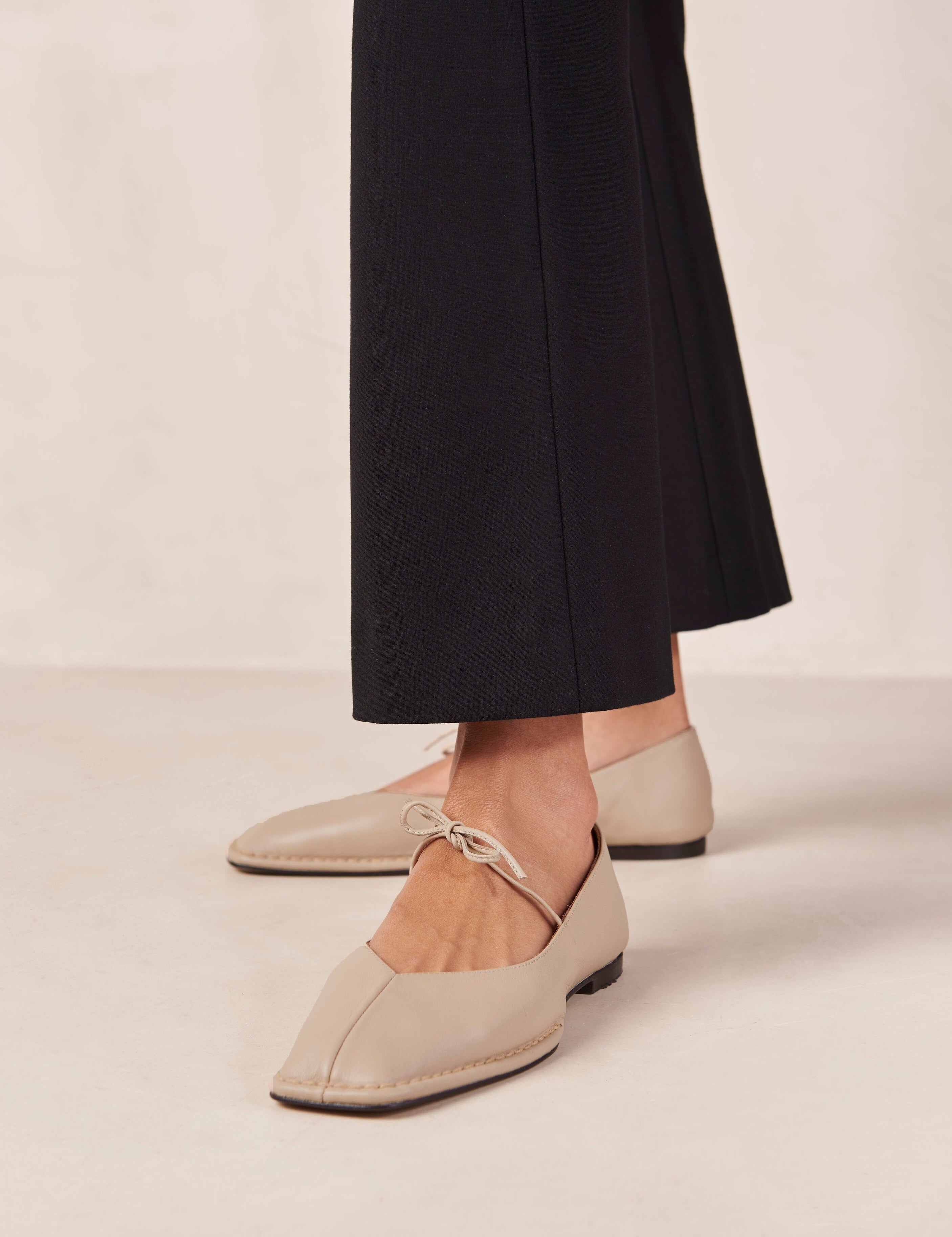 sway-stone-beige-leather-ballet-flats-ballet-flats-alohas-278916.jpg