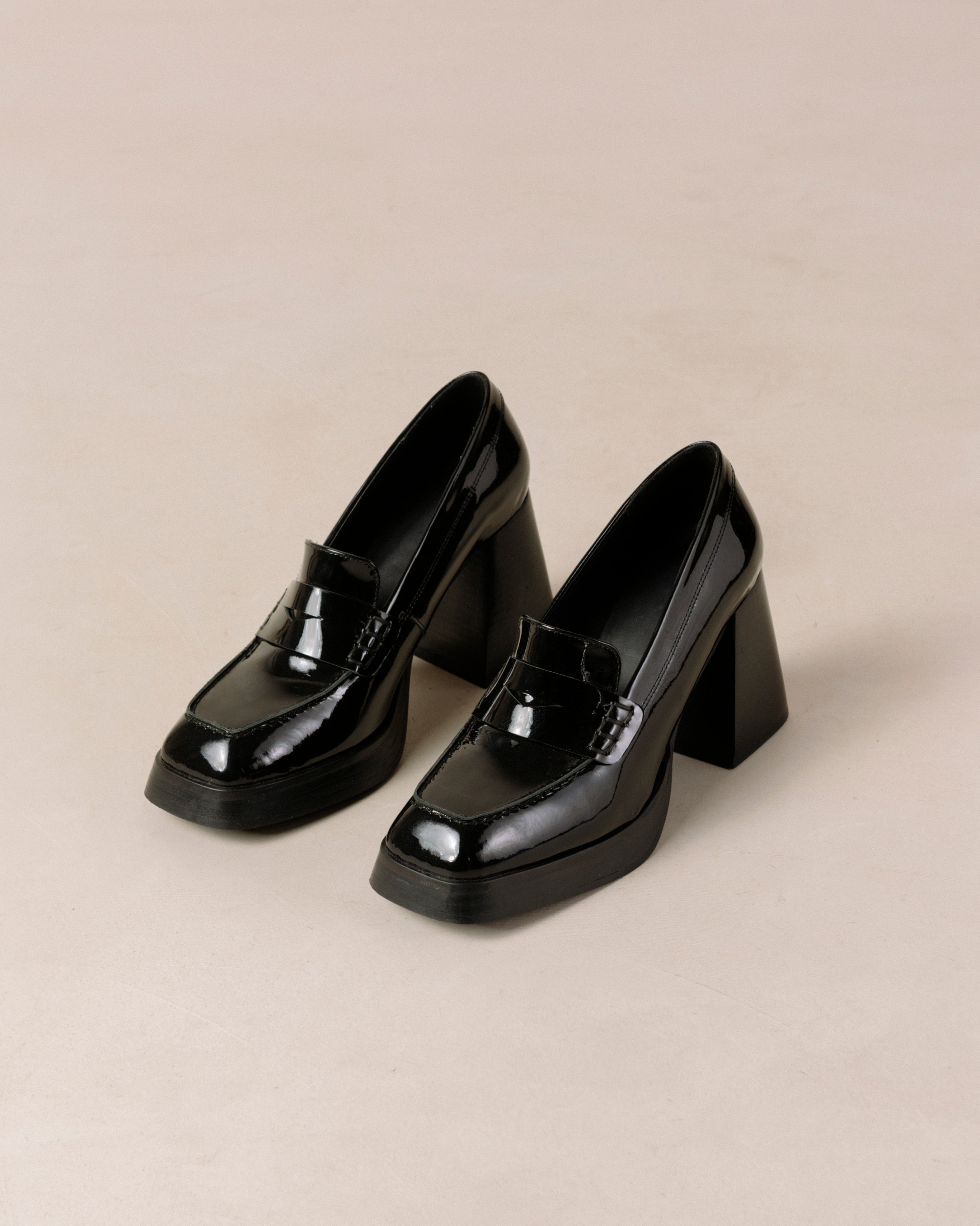 Tara Loafers
