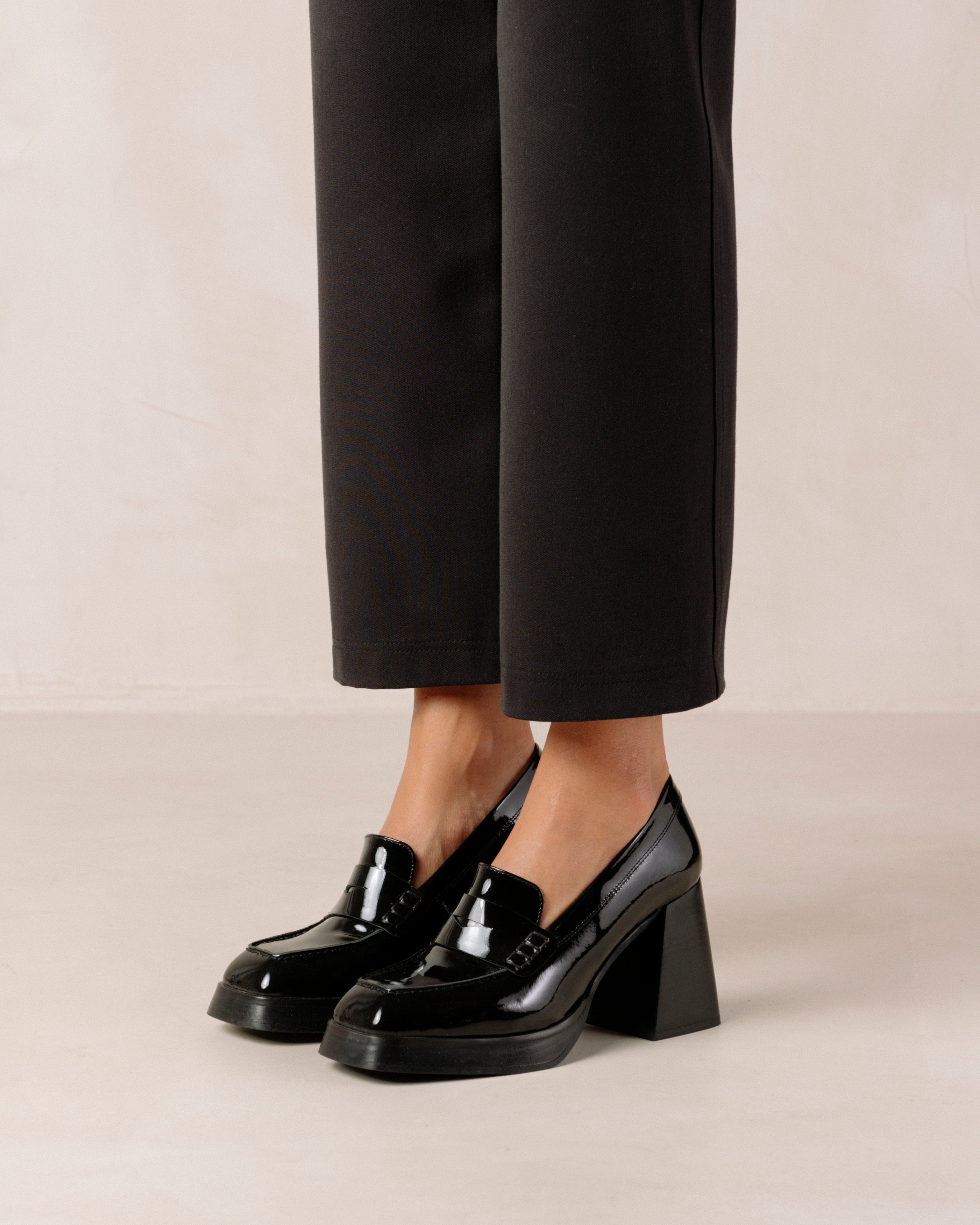 Tara Loafers