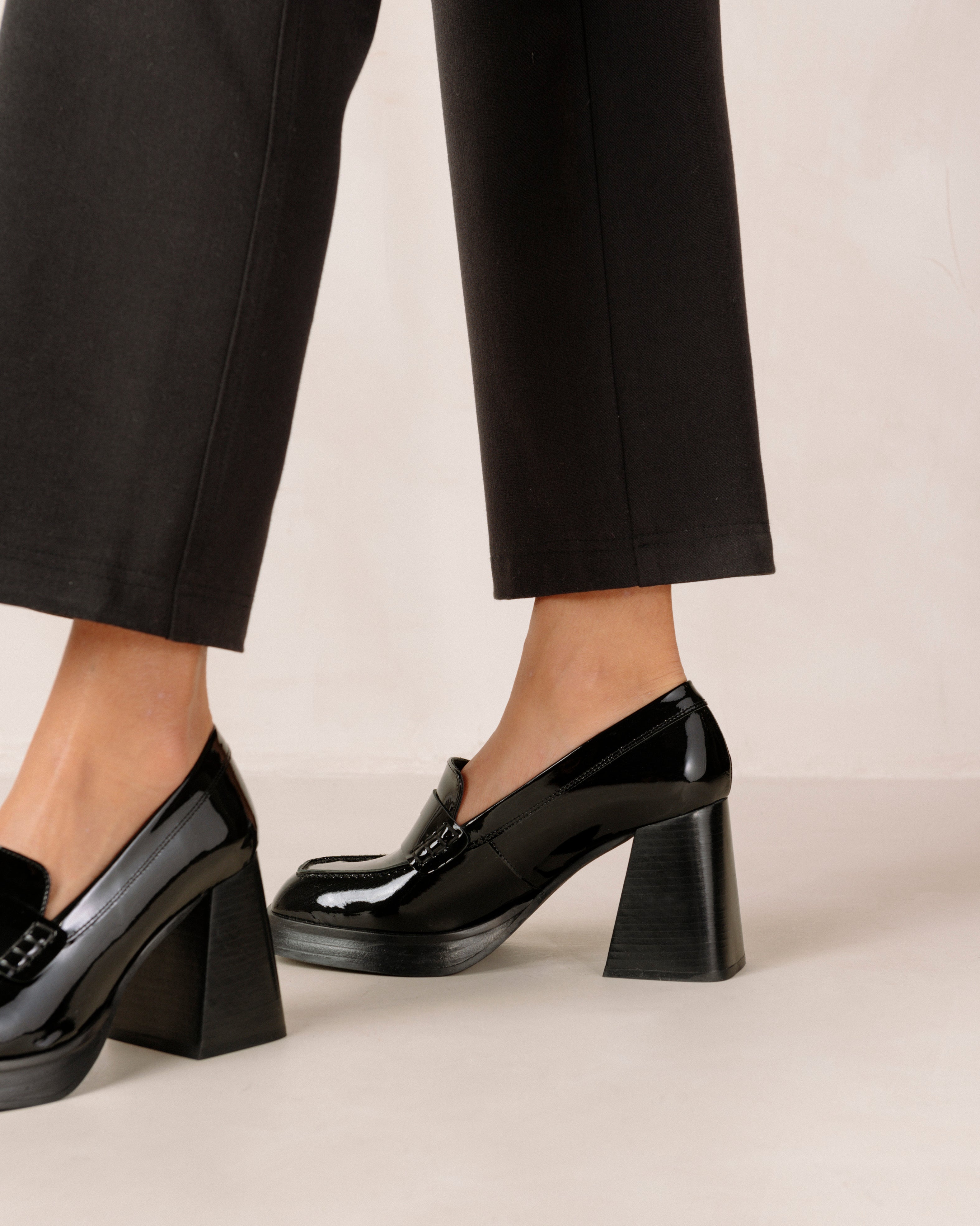 Tara Loafers