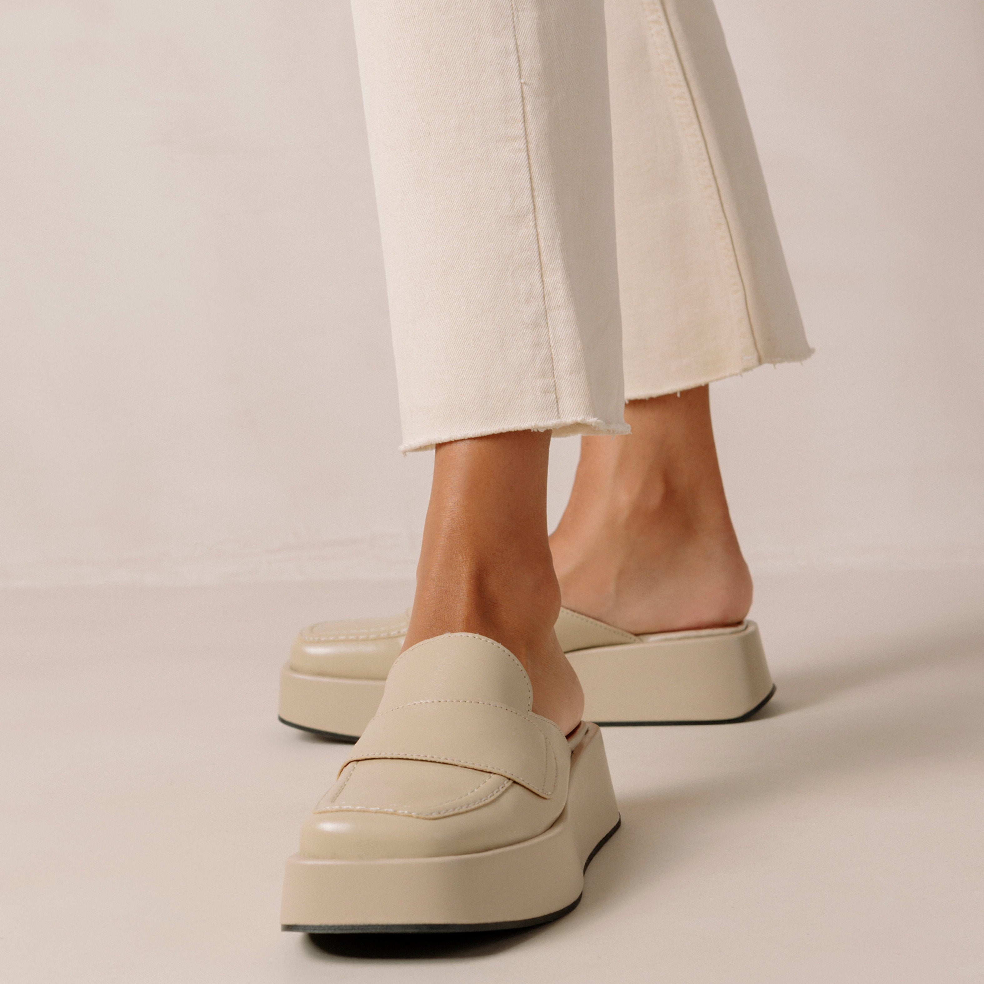 tempera-tahini-beige-loafers-svegan-941721.jpg