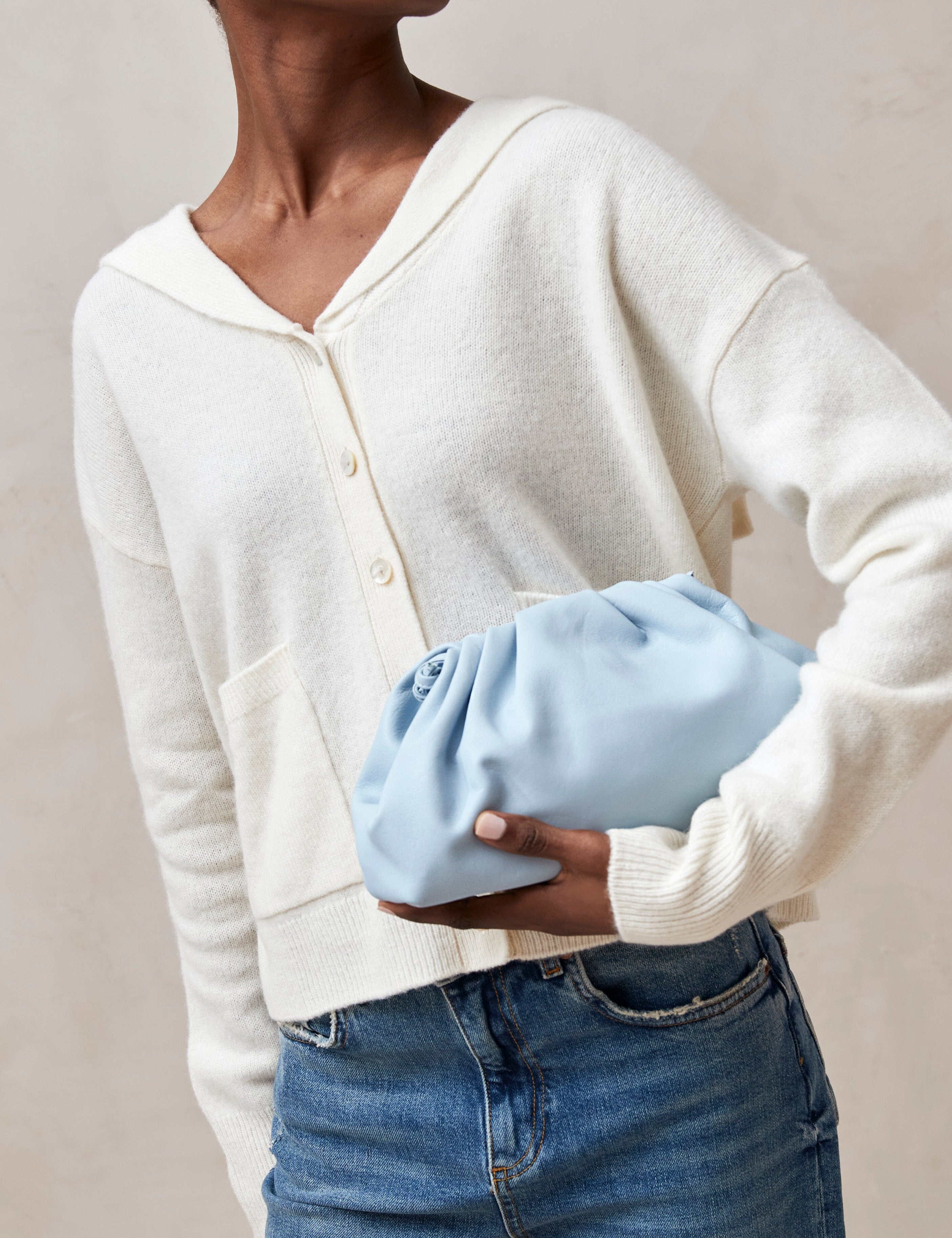 the-d-baby-blue-handbags-alohas-107970_3000x_0a0c2caf-3327-4df3-8d16-f274121bd4f0.jpg