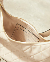 Janicza Bag