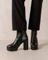 Theo Boots