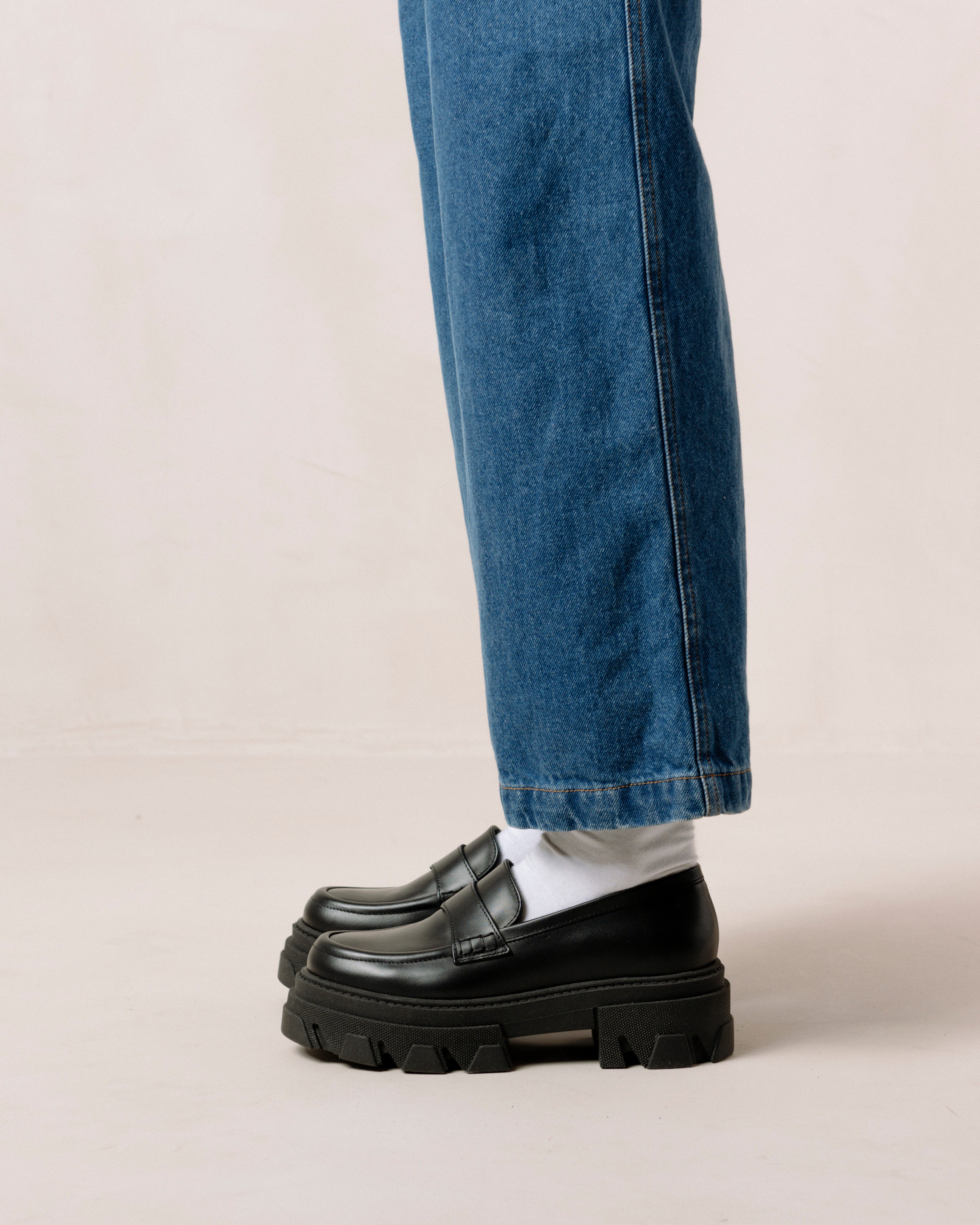 Trace Loafers