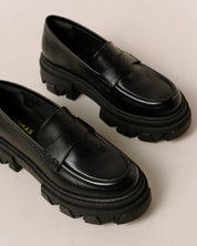 Trace Loafers