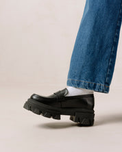 Trace Loafers