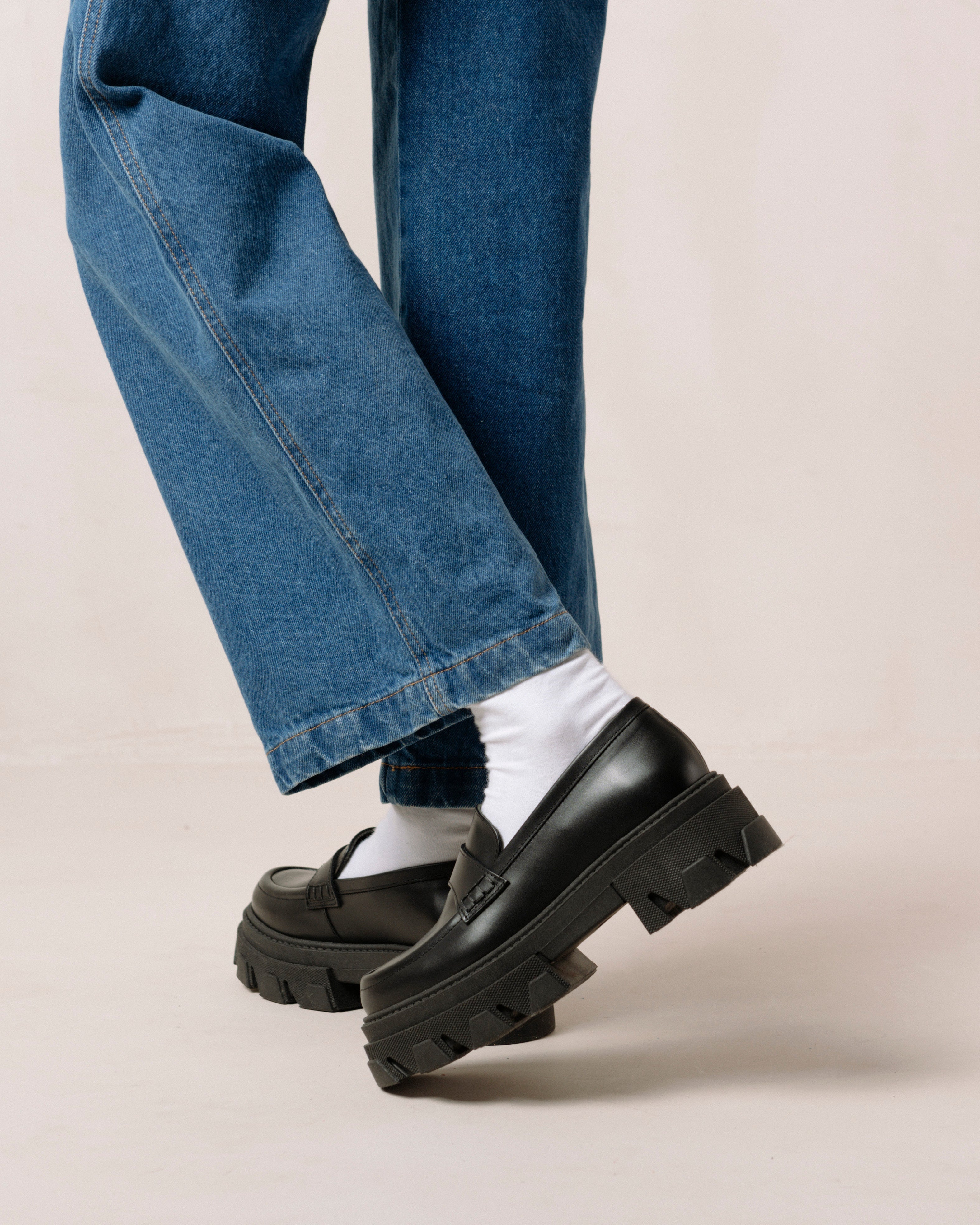 Trace Loafers