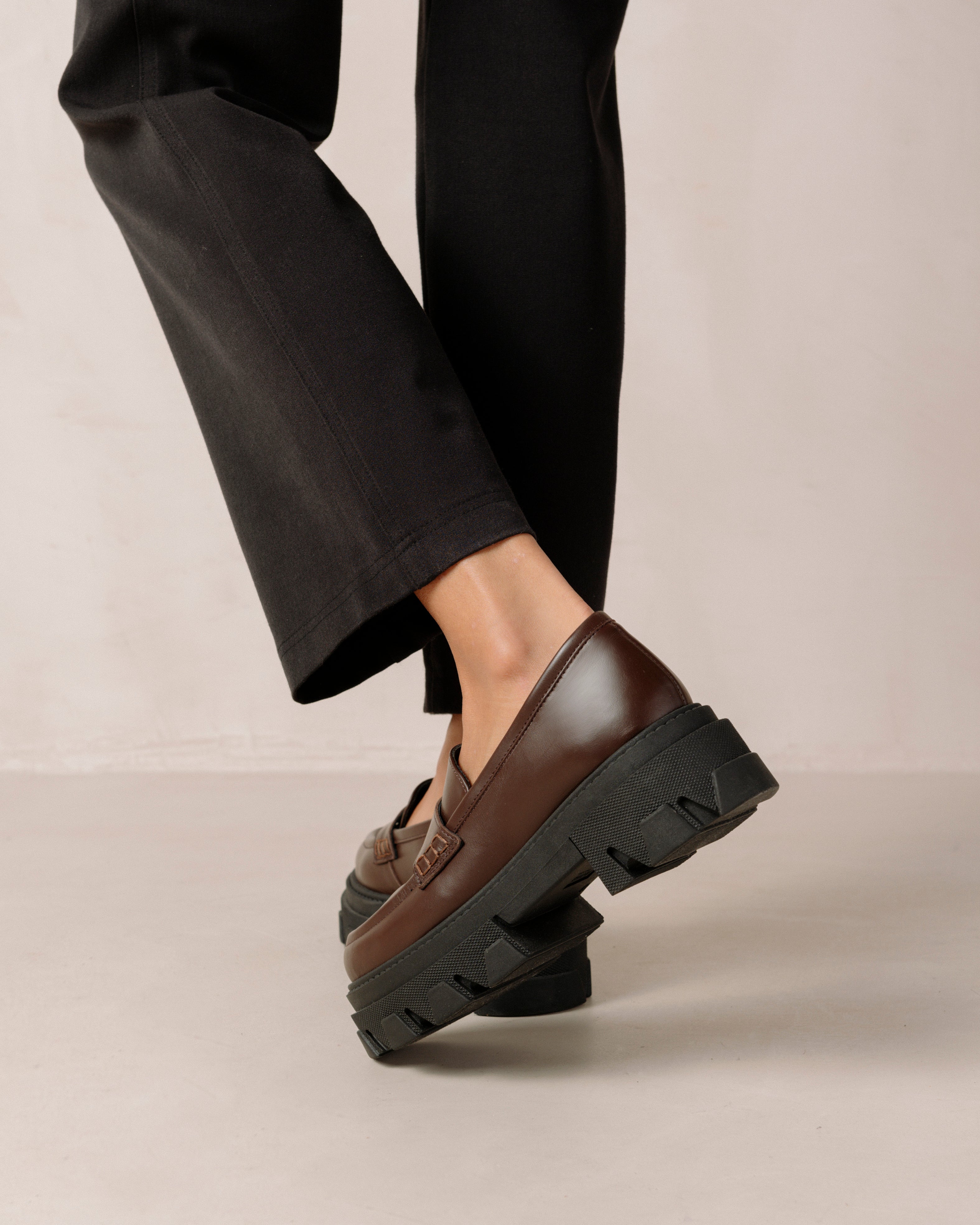 Trace Loafers