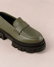 Trace Loafers