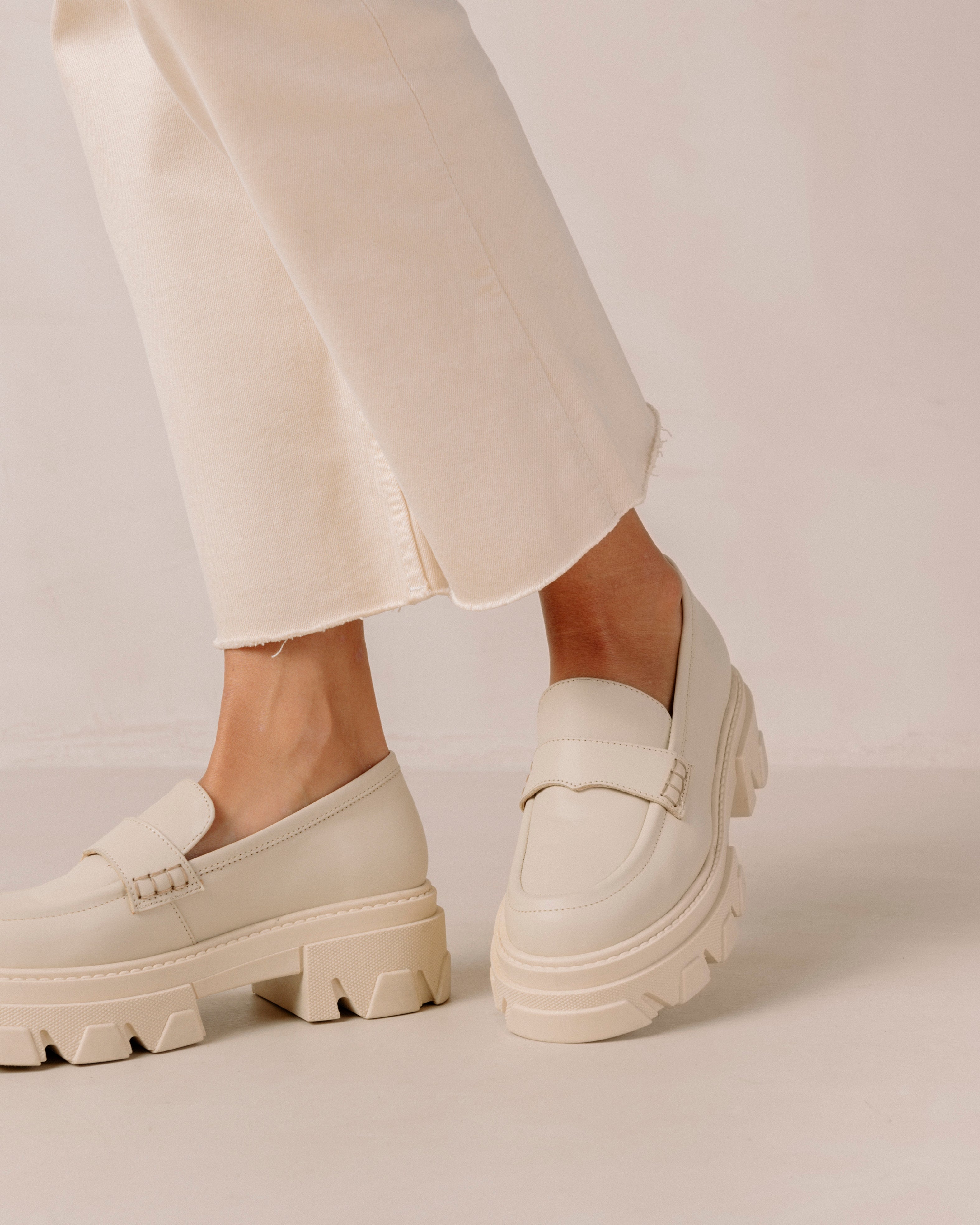 Trace Loafers