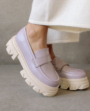 Trace Loafers