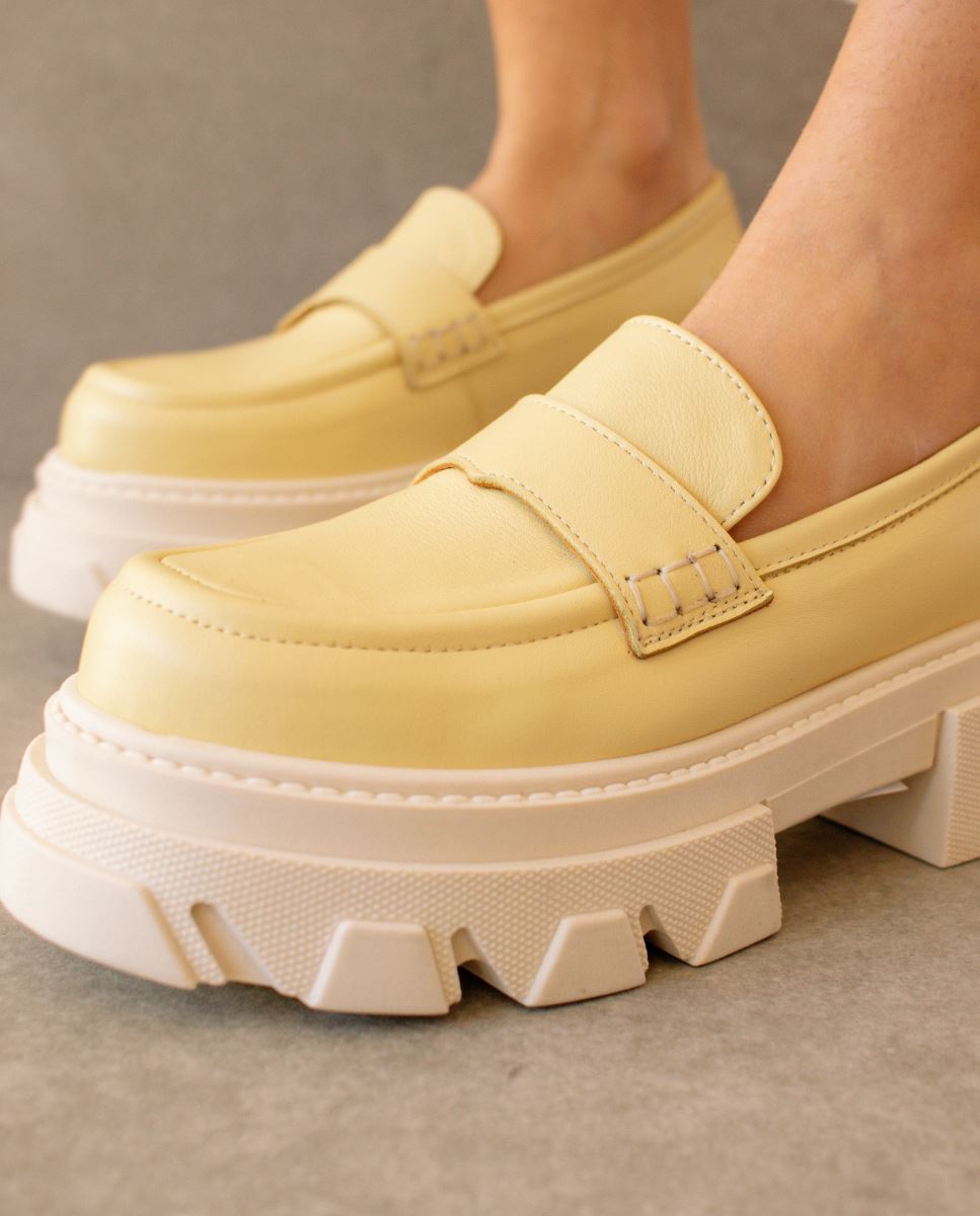 Trace Loafers