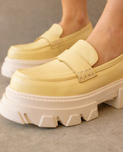 Trace Loafers