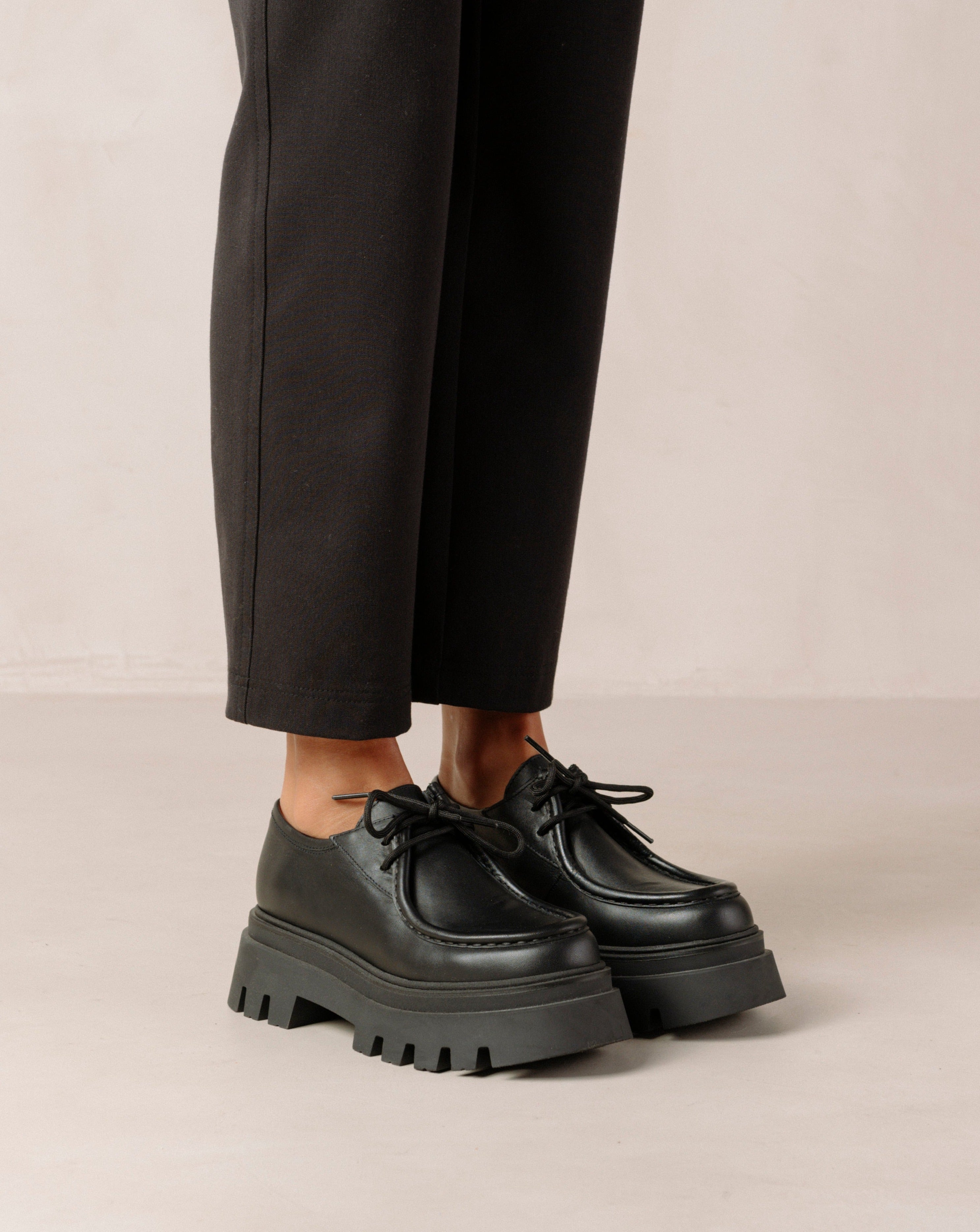 tycoon-black-loafers-alohas-174682.jpg