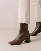 Waye Boots