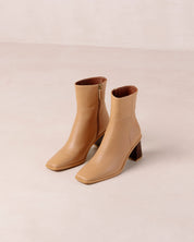 Winnie Boots