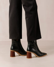Winnie Boots