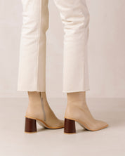 Wanda Boots